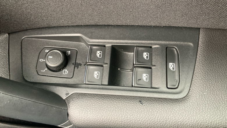 Volkswagen Tiguan 1.5 TSi EVO 150 SEL 5dr DSG Petrol Estate